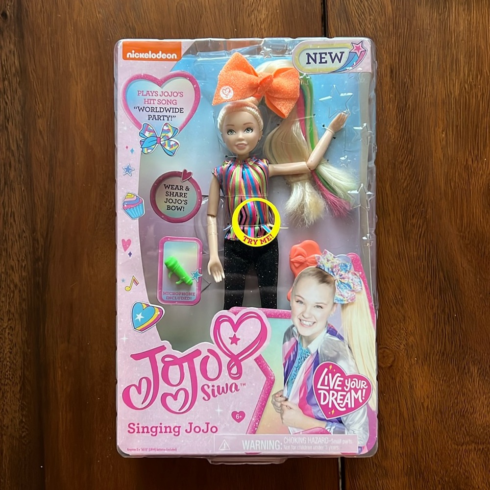 Unopened JoJo Siwa “Singing JoJo” Doll